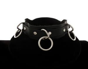Triple Ring Leather choker